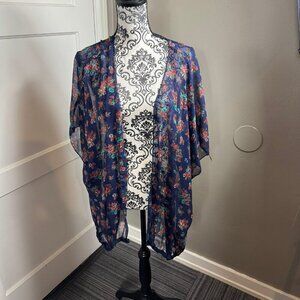 Mason + Mackenzie navy floral short sleeve semi sheer cover up duster.